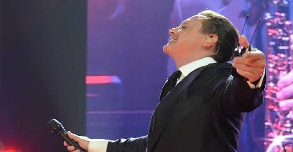 Conocé a los hijos de Luis Miguel